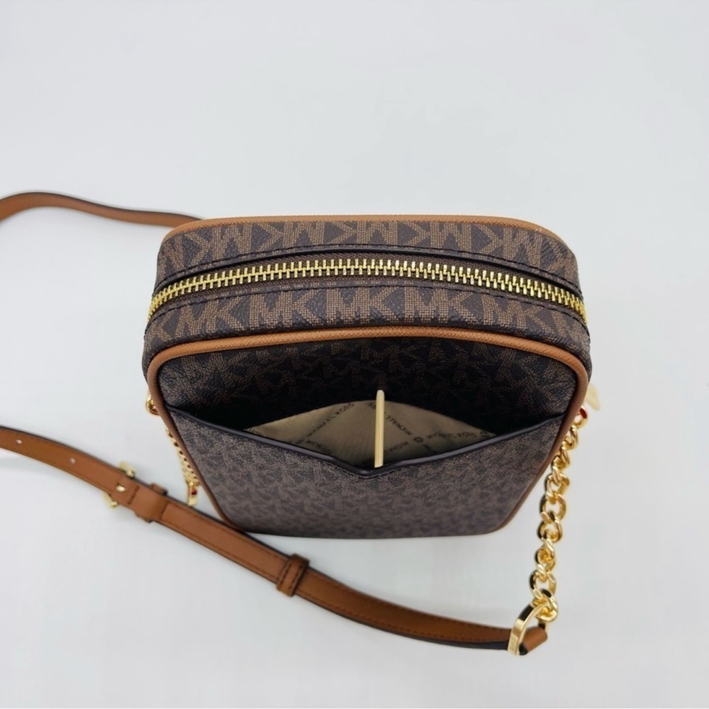 Michael Kors Medium NS Chain Xbody
Bag Brown - Picture 5 of 11